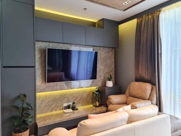 For Sale: Luxury Beachfront Condo at Baan Plai Haad