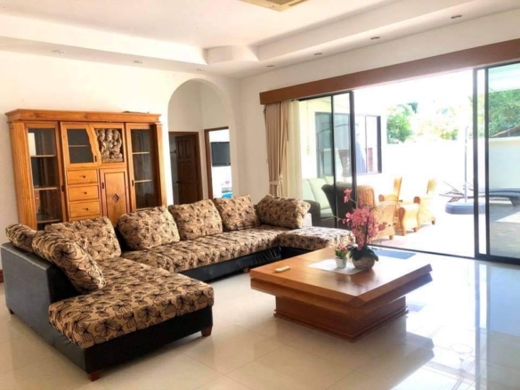 For Rent: 3BR House In Paradise Villa 1