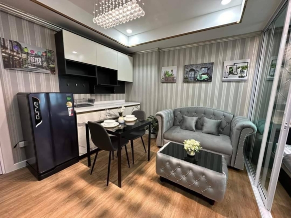 For Sale: 1BR Condo Unit in Na Kluea