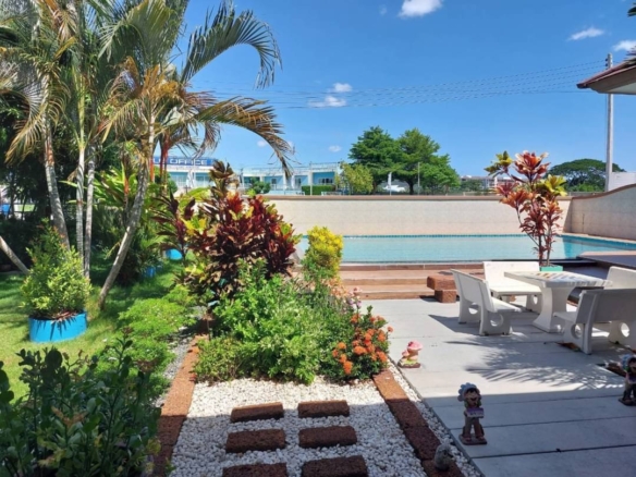 For Sale: Le Beach Home Village: Luxurious Pool Villa with Free Boat