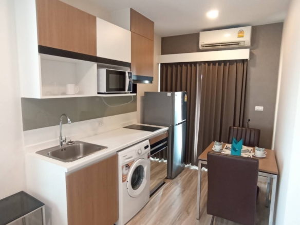 For Sale/Rent: PLUS SRIRACHA – 1 BR High Floor Condo