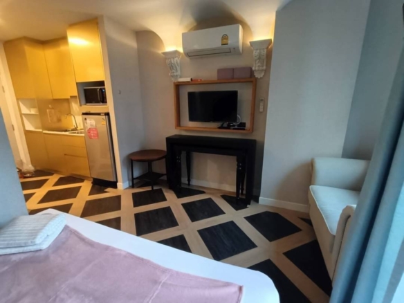 Hot Sale: Espana Condo Resort Pattaya Studio Unit