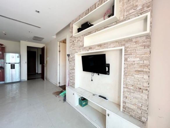 For Sale: Pattaya City Resort: Renovation Opportunity Condo