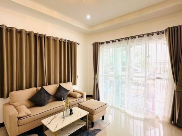 For Sale: Single House in Suksiri Village – Takian Tia