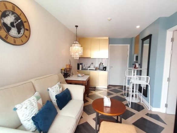For Sale: 1BR Condo -8th floor in Espana Condominium Jomtien