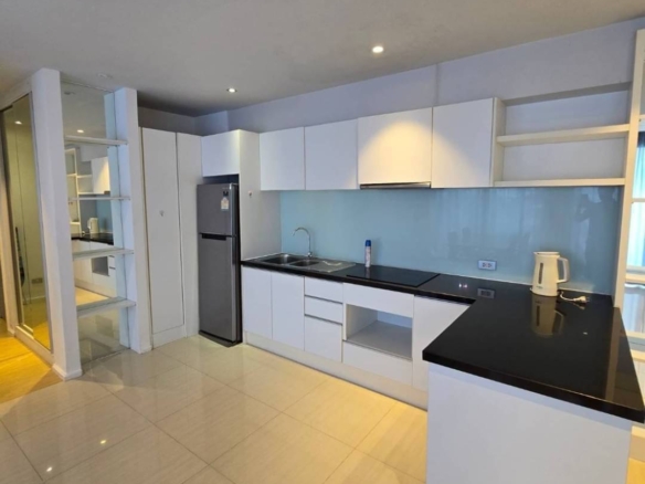 For Sale: 2BR Condo in Atlantis Condo