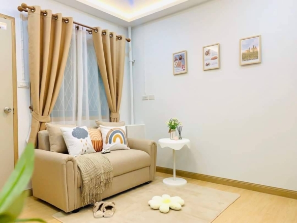 For Sale: Minimalist condo completely renovated 2 Bed, 2Bath 32 sq m.@ Kheha Naklua