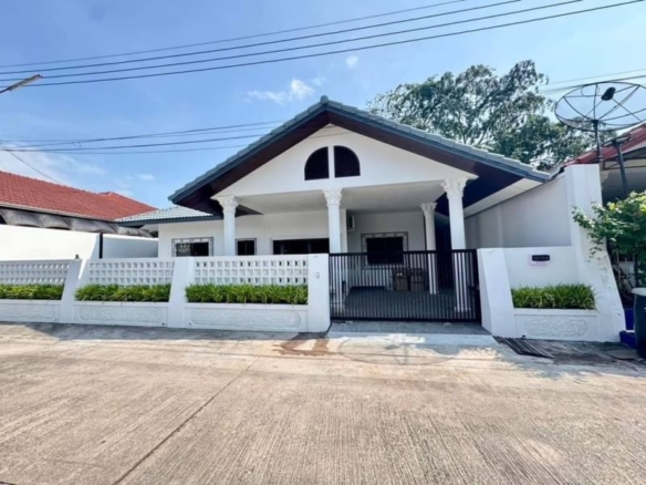 For Sale: Renovated Single house 3 beds 2 baths, Khao Talo