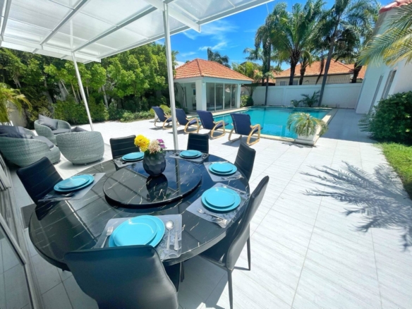 The Grand Pool Viila 816 sqm. @The Majestic Residence, Pratumnak 