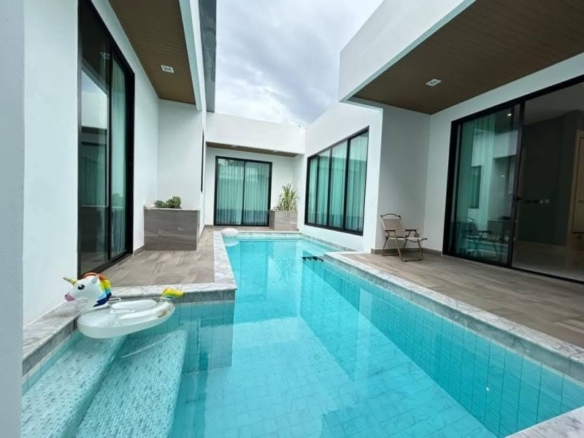 Good condition Pool Villa 3 bed, 4 bath @Tung Klom Tal Man 26