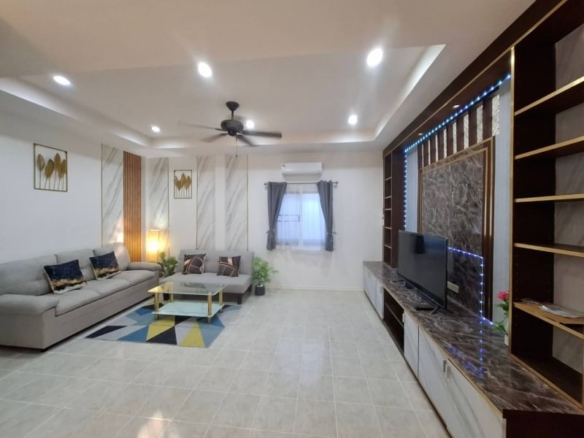 Contemporary single house 3 Bed, 2Bath 60 sqm. @ Baan Koon Suk 1 village 
