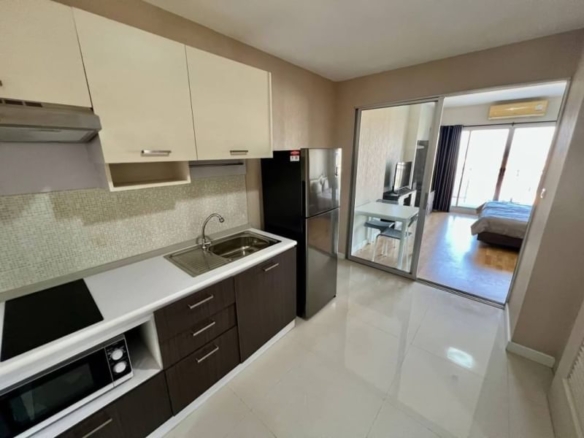 Convenient travel condo Studio, 1 Bed, 2 Bed 36 – 90 sqm. @Unicca Pattaya Condo