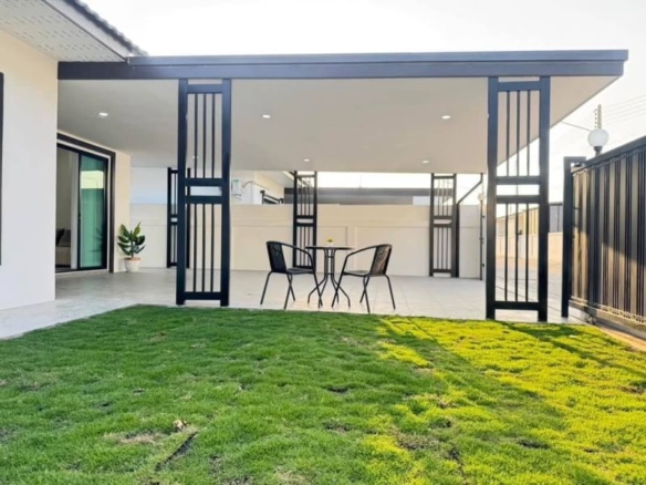 Newly Single House 3 Bed, 2 Bath 236 SQM. @ Pornprapanimit