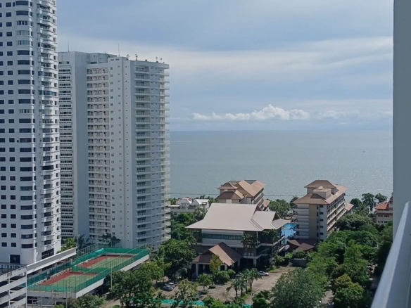 Sea View! Studio 48 sqm. @View talay 5D