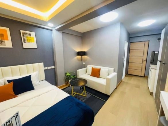 Convenient Location Condo Studio 26 SQM.@ Nirun Condo