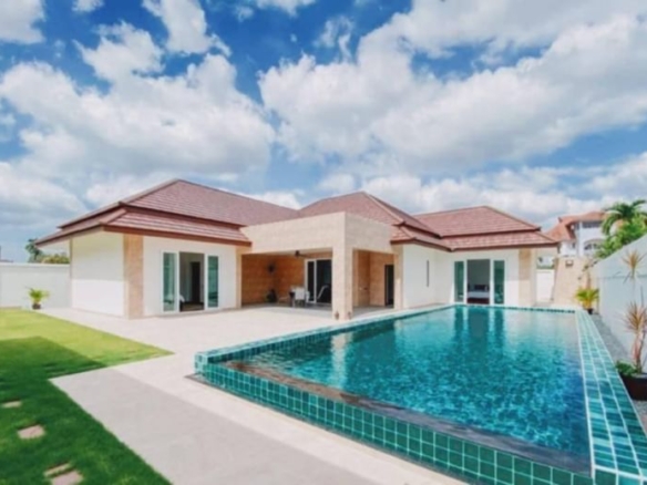 Private Pool Villa  3 Bed, 4 Bath 182 SQW. @ Huai Yai