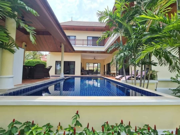 Close the Sea Pool Villa 3 Bed, 4 Bath 135 SQW.@ Bang Saray