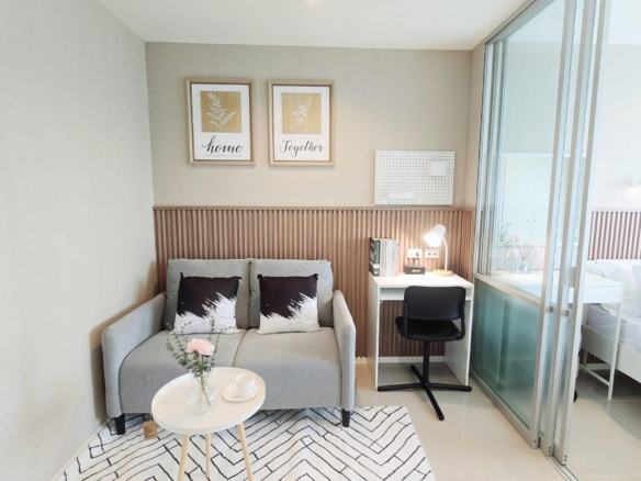 High floor Studio FQ  26 SQM. @ Lumpini Jomtien