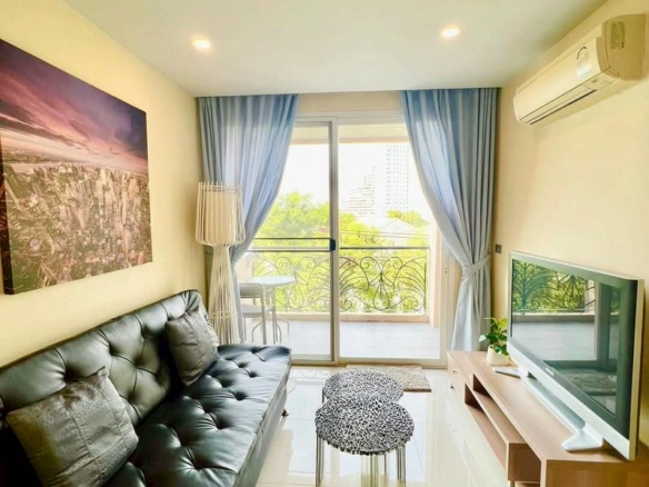 Contemporary Condo 1 Bed, 1 Bath 37 SQM. @ Atlantis Condo Jomtien
