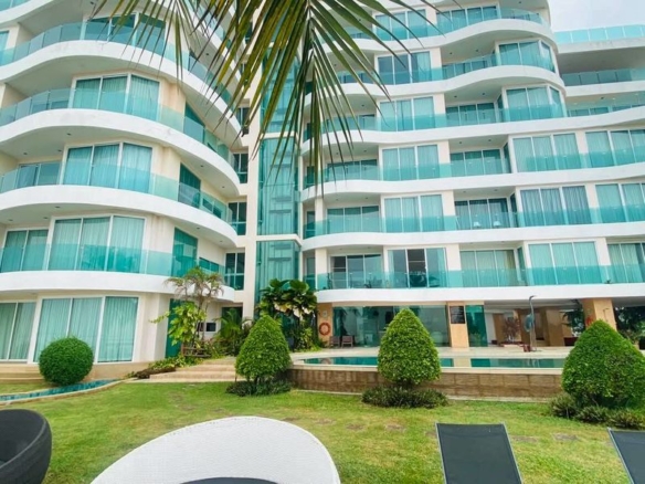 Luxury Condo Beachfront 1 Bed, 1 Bath 60.64 SQM. @ Paradise Ocean View Beachfront Pattaya