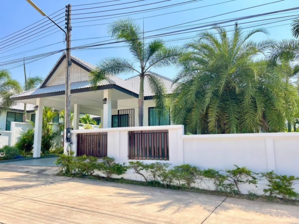 Modern Single House 4 Bed, 3 Bath 129.80 SQW. @ Nibbana Shade