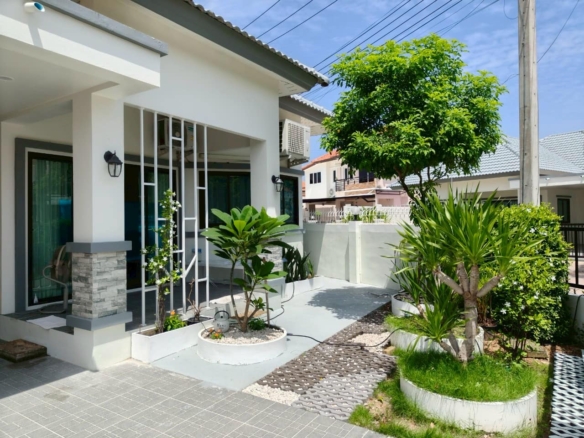 Single – Story Garden Villa 2 Bed, 2 Bath 53.4 SQW. @ TW Garden Hill