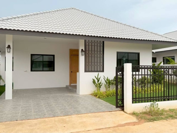 Modern Single House 3 Bed, 2 Bath 75.90 SQW. @ Nibbana Shade