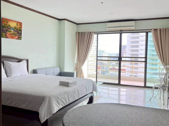 Convenient Condo Studio 49 SQM.@ View Talay 5