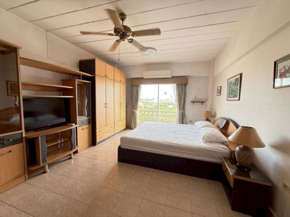 Rustic Studio 37 SQM. @ Nirun Grand Ville Condo