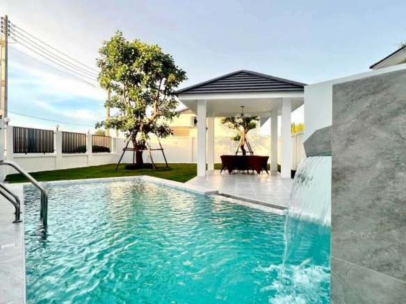 Private Pool Villa 4 Bed, 5 Baht 99 SQW. @ TW Garden Hill Village