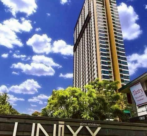 Nice Location Condo 1 Bed, 1 Bath 35 SQM. @ Unixx Condo