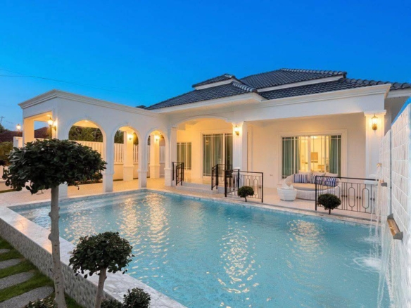 Contemporary Pool Villa 3 Bed, 4 Bath 83 SQW. @ PMC 3 House