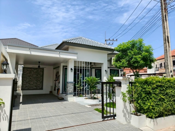 Modern Style Single House , 2 Bed, 2 Bath 53.4 SQW. @ TW Garden Hill  