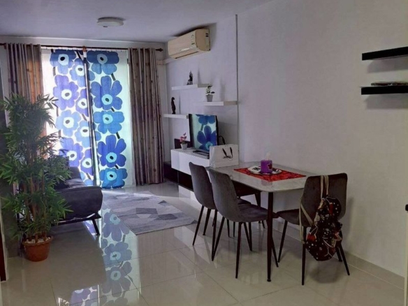 Nice Location Studio 40 SQM. @ Keing Talay Condo