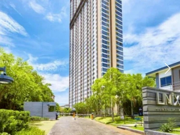 Popular Condo 1 Bed, 1 Baht 35 SQM. @ Unixx Condo
