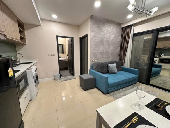 Nice View Condo 1 Bed, 1 Bath 35 SQM. @ Dusit Grand Condo View Jomtien
