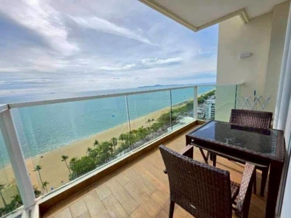 Beachfront Condo 2 Bed, 2 Bath 84 SQM. @ Cetus Jomtien