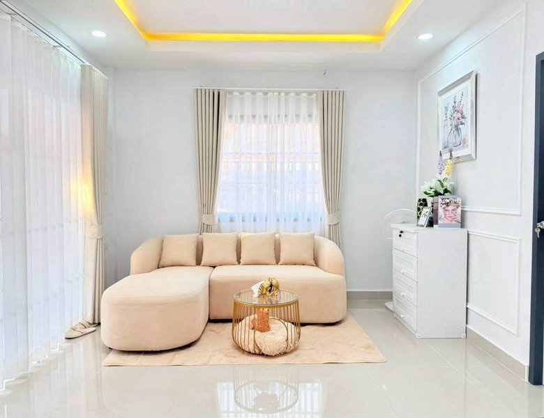 翻新房屋 3 卧 2 卫 41 平方英尺。@ Chat Kaew Village 5