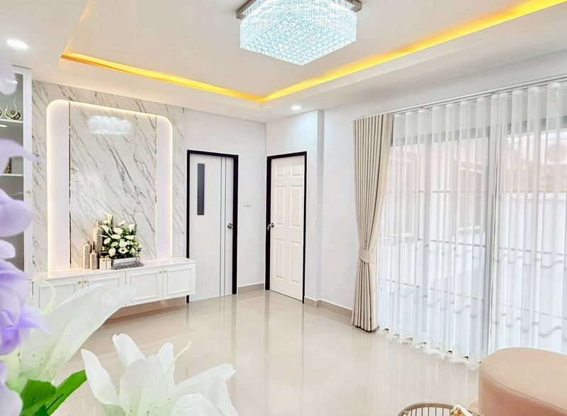 翻新房屋 3 卧 2 卫 41 平方英尺。@ Chat Kaew Village 5