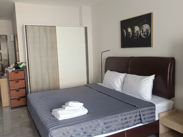 Airly Condo Studio 48 SQM. @ View Talay 7