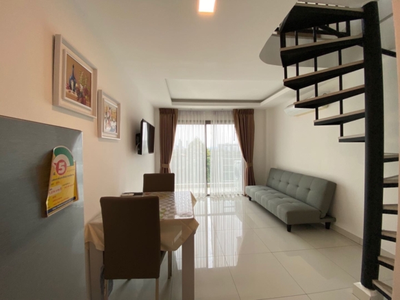 Loft-Style Duplex Condo 1 Bed, 1 Bath 24 SQM. @ Laguna Beach Resort 2