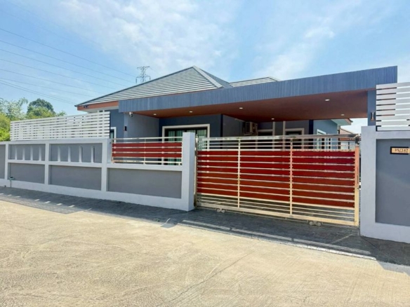 New Pool Villa   3 Bed, 3 Bath 60 SQW. @  Baan Suan Chaiyapruek 2  