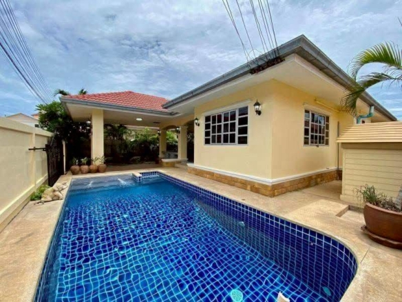 Good Price Pool Villa 5 Bed, 4 Bath 86 SQW. @ View Point Villa Jomtien