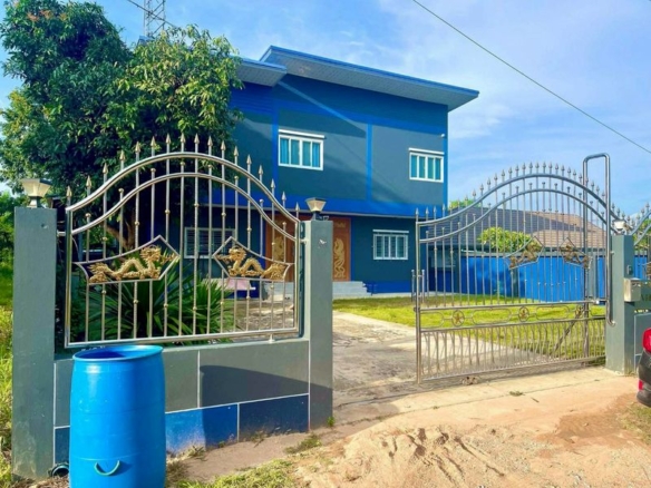 Detached House in Mab Prachan 6 Bed, 2 Bath 100 SQW. @ Pornprapanimit 32