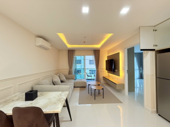 A Prime Location Condo 1 Bed, 1 Bath 57 SQM.@ One Tower Condo