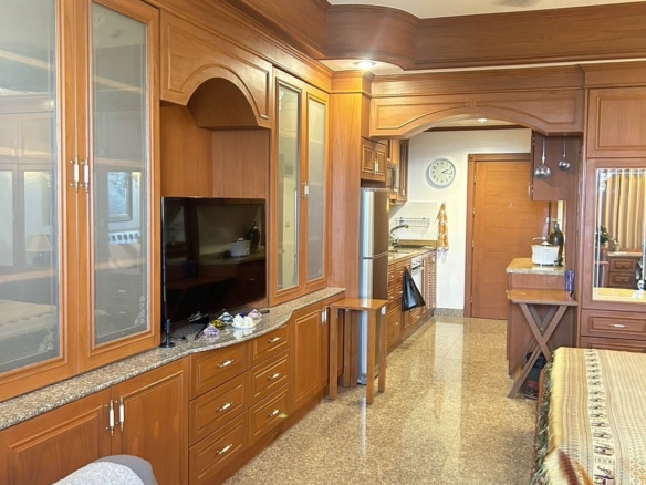 Grand Studio 55.95 SQM.@ View Talay 5D