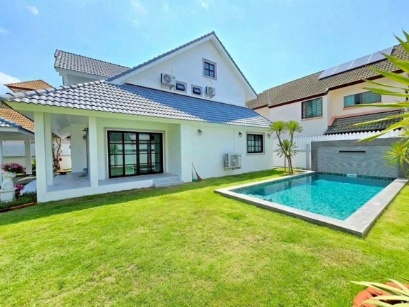 Excellent Pool Villa 3 Bed, 4 Bath 120 SQW.@ Central Park 5 Village  