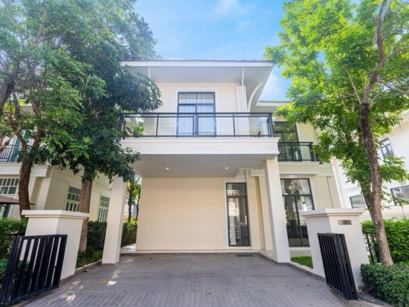 Luxury Single House 4 Bed, 3 Bah 26 SQM. @ Thadawadee