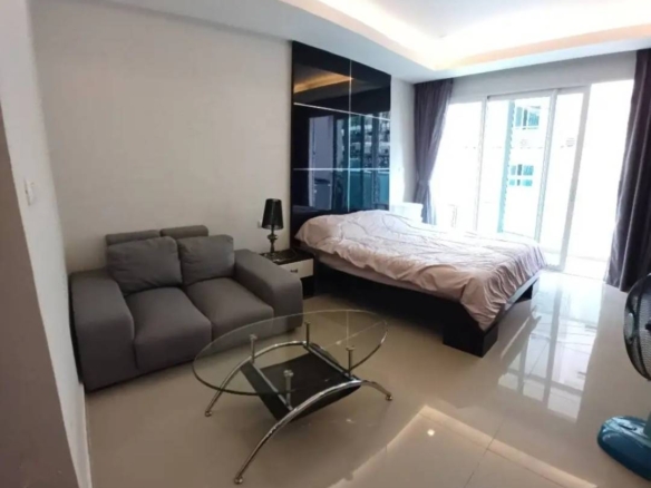 Centrally Located Condo 1 Bed, 1 Bath 49 SQM. @ Cozy Beach