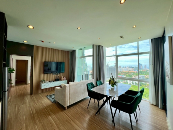 Spacious Condo 2 Bed, 2 Bath 63 SQM. @ The Grand Jomtien